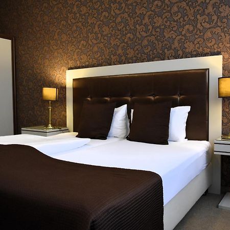 Promenada Romantic Hotel Κάρλοβι Βάρι Εξωτερικό φωτογραφία