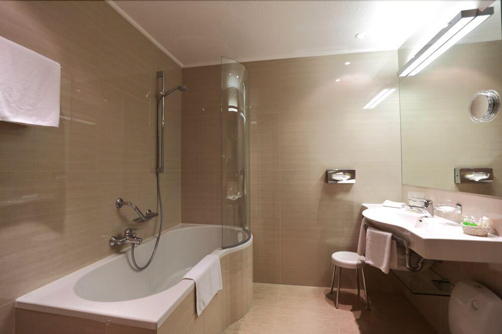 Promenada Romantic Hotel Κάρλοβι Βάρι Εξωτερικό φωτογραφία