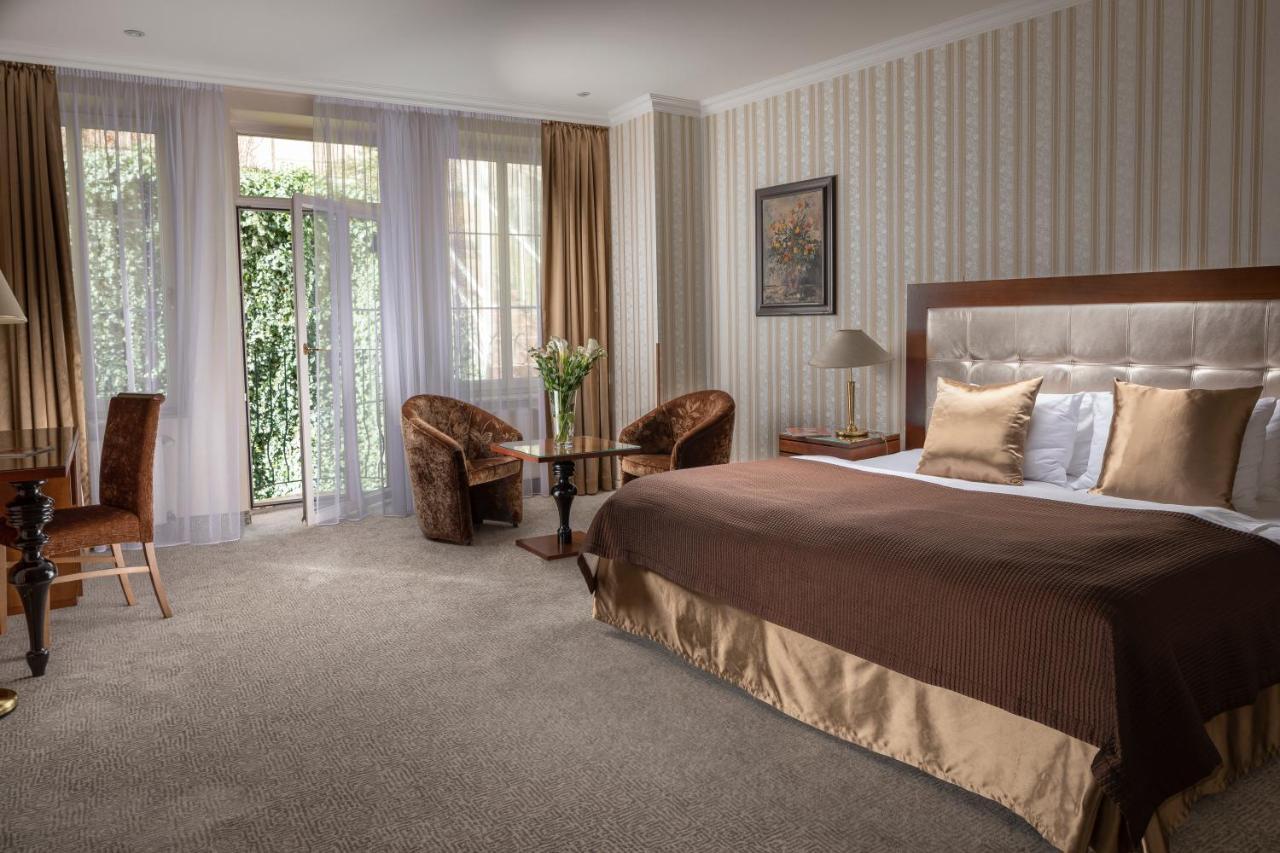 Promenada Romantic Hotel Κάρλοβι Βάρι Εξωτερικό φωτογραφία