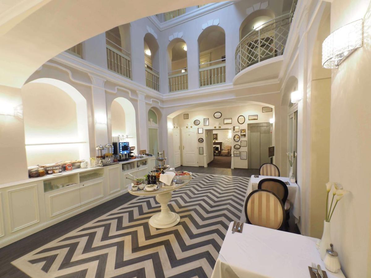 Promenada Romantic Hotel Κάρλοβι Βάρι Εξωτερικό φωτογραφία